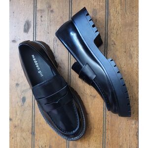 Madden Girl Black Heaathr Lug-Sole Penny Loafers- Size 8.5